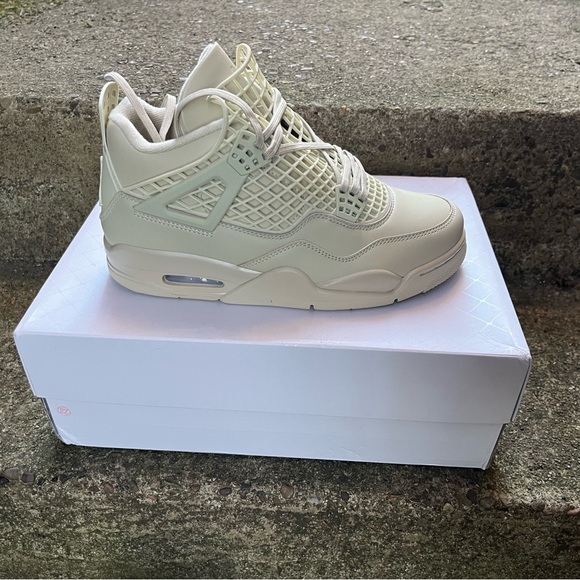 Air Jordan 4 Net - Picture 4 of 10